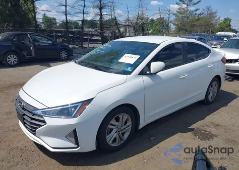 2020 Hyundai Elantra Sel z USA, uszkodzony, nr VIN 5NPD84LF1LH630344
